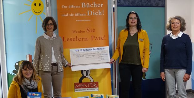 Scheckübergabe MENTOR Scheckübergabe MENTOR